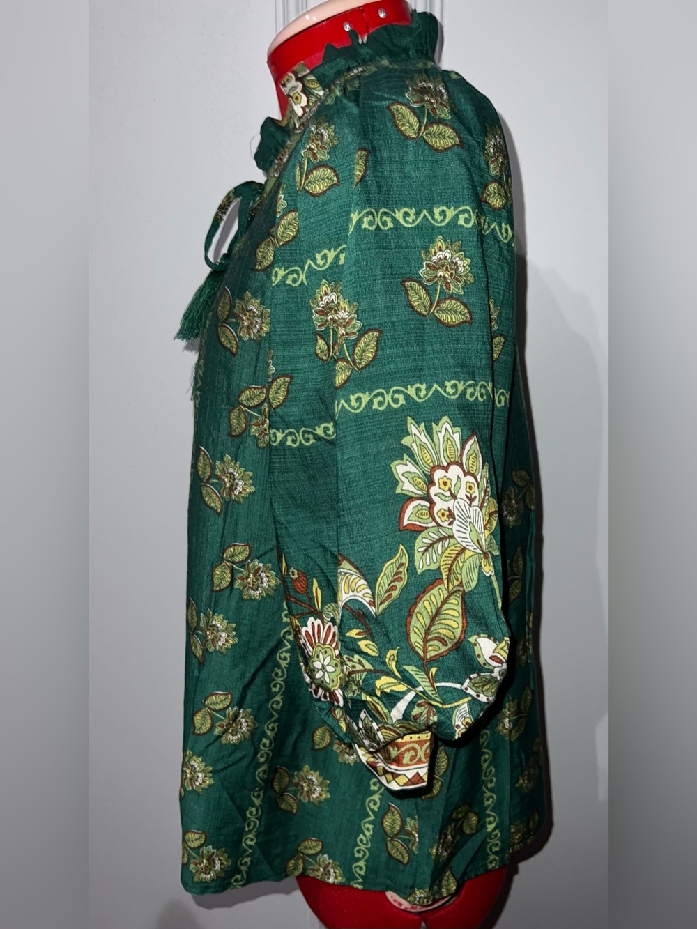 NWT Entro Green Boho Tassel Peasant Blouse size small - Picture 5 of 10